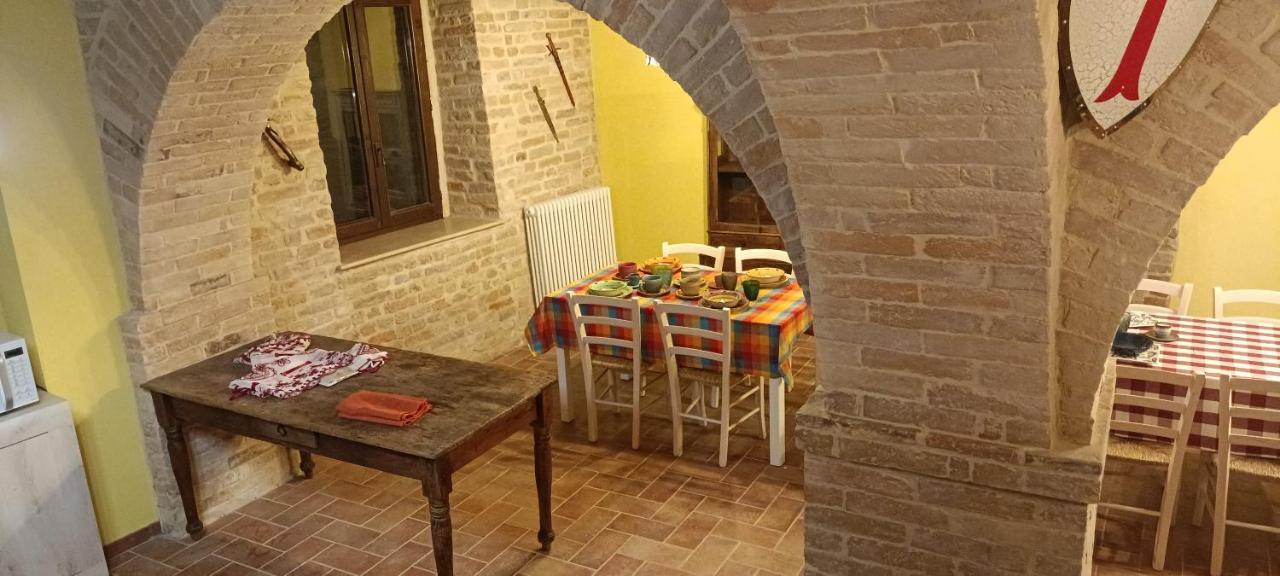 I Templari - Affittacamere Castignano Exterior foto